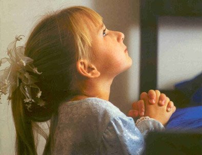 Gestos y signos sagrados con niños pequeños